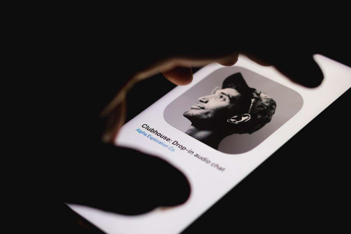 Clubhouse推出文字消息功能,使用自定义语音朗读