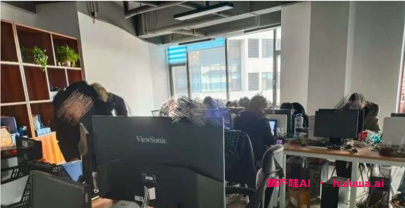 葫芦娃AI网站：让普通人轻松学习和使用人工智能